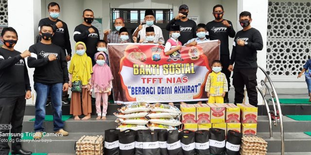 TFTT Polres Nias Bagikan Sembako Kepada Anak Yatim Piatu