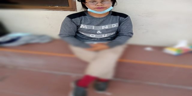 Tangisan dan Permintaan Ibu Kandung Wartawan Korban Penyiraman Air Keras Kepada Kapoldasu