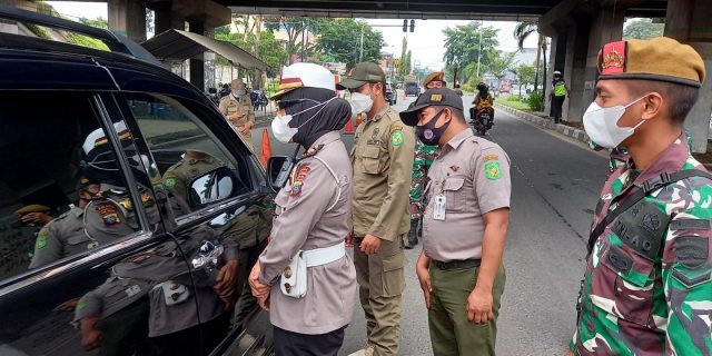 Poldasu Putar Balik 459 Kendaraan di Hari Libur PPKM Level 4