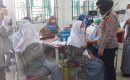 Polsek Patumbak Gelar Vaksin Massal di MAN 3 Medan