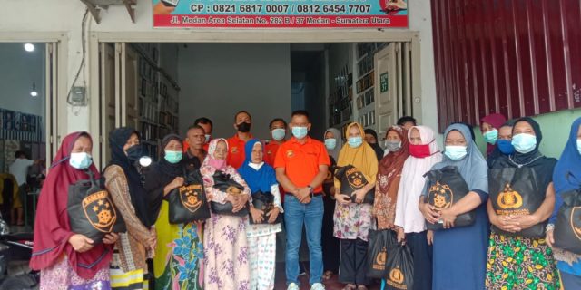 Pewarta Polrestabes Medan Dan Forkom Warkop Poldasu Salurkan Bantuan Kabareskrim Polri
