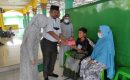 Puluhan Anak Kurang Mampu Ikut Sunatan Massal di Kampung Nelayan