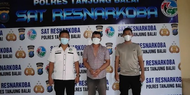 Satres Narkoba Polres Tanjung Balai Ciduk Pemadat Dan Pemakai Sabu