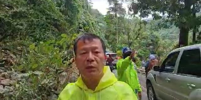 Polisi Berlakukan Buka Tutup Jalan Medan-Berastasi