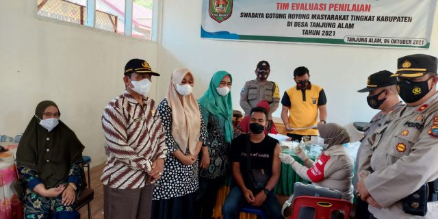 Ciptakan Herd Immunity, Polres Asahan Suntikkan 1160 Pelajar Dan Lansia
