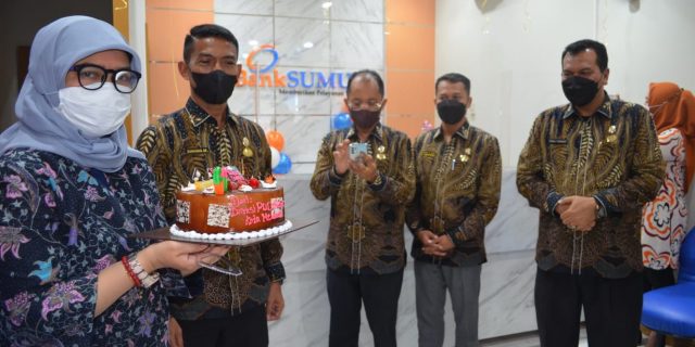 HUT ke-60 Bank Sumut, Direksi PUD Pasar Medan Beri Kejutan