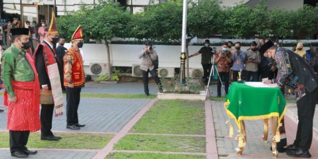 Walikota Medan Geser Dirut RSUD Pirngadi dan Kadisdukcapil