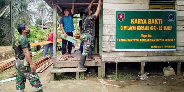 Koramil Waru Bedah Rumah Warga Tidak Layak Huni