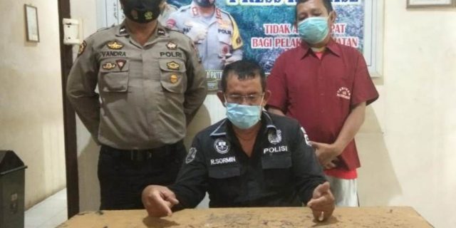 Jadi Jurtul KIM, Pria Setengah Abad Ini Digelandang ke Kantor Polisi