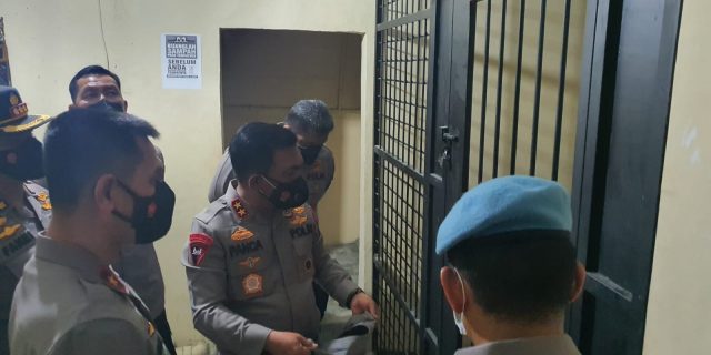 Pastikan Proses Hukum Kepada Anggota, Kapoldasu Sidak ke Polrestabes Medan