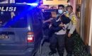 Diduga Idap Gangguan Jiwa, Polsek Medan Timur Selamatkan Anak Terlantar