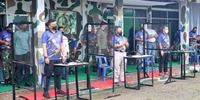 Wali Kota Medan Ikuti Coffee Morning dan Lomba Menembak di Yonmarhanlan I Belawan