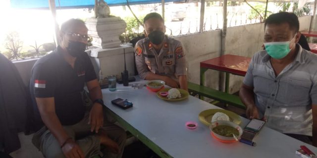 Pererat Silaturahmi, Kapolsek Medan Timur Kunjungi Warkop Jurnalis