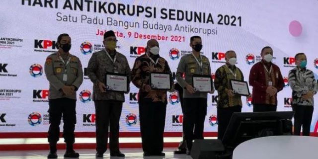 Poldasu Raih Penghargaaan Penanganan Tindak Pidana Korupsi Terbaik