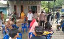 Polsek Sei Kepayang Bagikan Sembako Kepada Warga Yang Sudah Divaksin