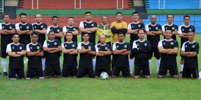 Bobby Nasution Gelar Pertandingan Sepakbola Antar Pemko dan Pemkab se-Sumut