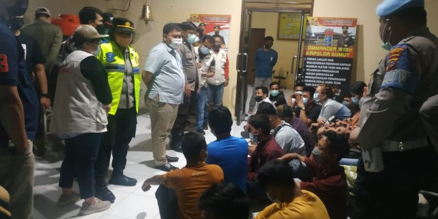Puluhan Pasangan Bukan Suami Istri Diamankan Petugas Gabungan