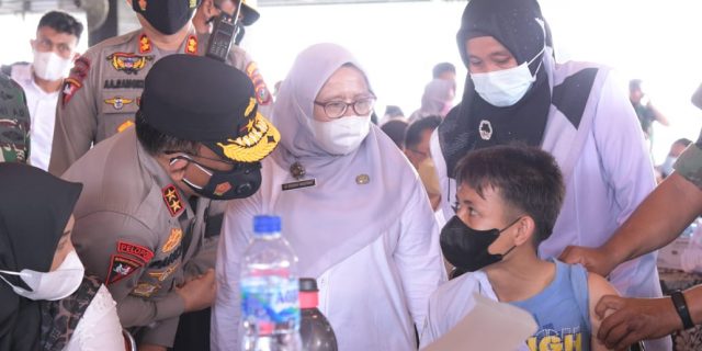 Kejar Target, Kapoldasu Tinjau Percepatan Vaksinasi di Labura