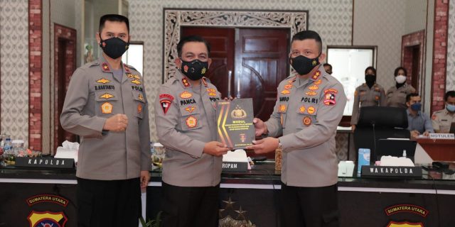 Kapoldasu Sambut Kedatangan Kadiv Propam Mabes Polri