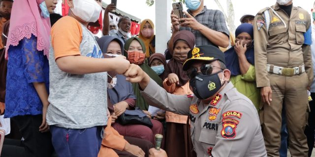 Tinjau Vaksinasi Merdeka di Asahan, Kapoldasu : Semangat Nak