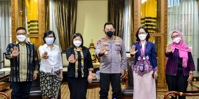 Kapolri Komitmen Beri Pelayanan Terbaik Untuk Korban Perempuan dan Anak
