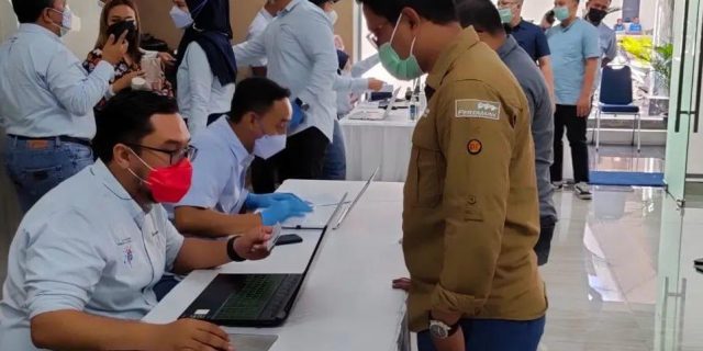 Ratusan Pekerja dan Mitra Kerja Pertamina Patra Niaga Divaksin Booster