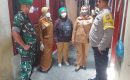 Polsek Medan Baru Bersama 3 Pilar Tracing Warga Terkonfirmasi Covid-19 di Kelurahan Polonia