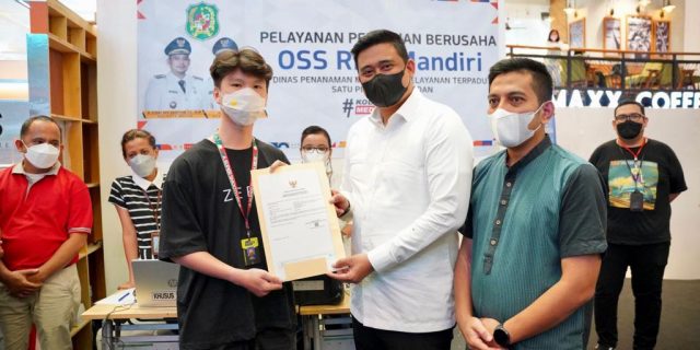 Support Penuh UMKM Kreatif, Bobby Kunjungi Pameran Produk Startup Anak Medan