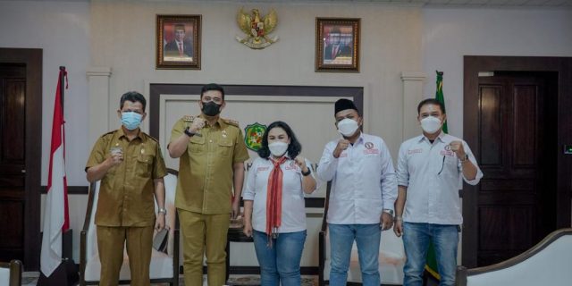 Selaras Dengan Upaya UMKM Naik Kelas, Bobby Apresiasi Festival Teri Pospera Medan