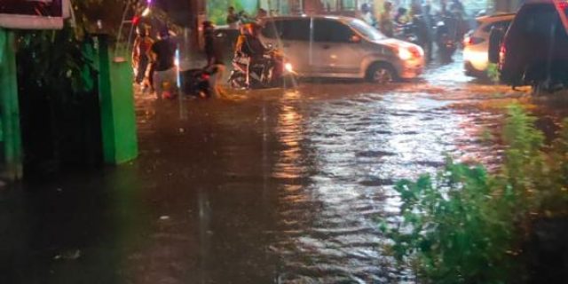 Medan ‘Dikepung’ Banjir, Bukti Drainase Tak Berjalan Baik