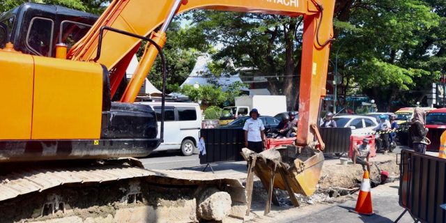Pasca Disidak Wali Kota Medan, Subdrain Sepanjang 646 Meter Jalan Balai Kota Dibongkar