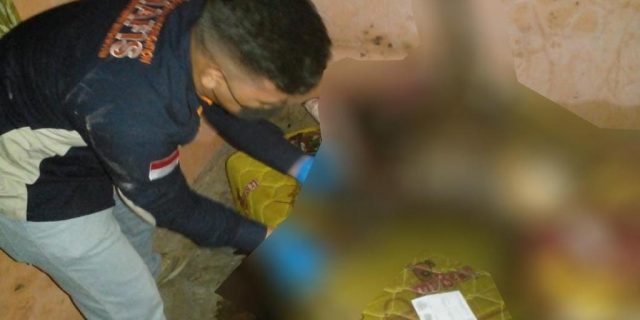 Warga Jalan PWI Digegerkan dengan Mayat Membusuk di Dalam Kamar