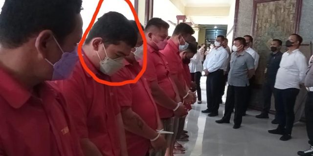 Ditahan Poldasu, Terlihat Anak Bupati Langkat Nonaktif Tertunduk Lemas