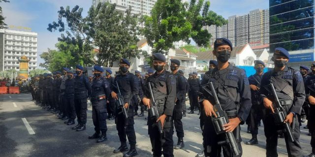 2 SSK Brimob Poldasu Diturunkan Amankan Pilkades