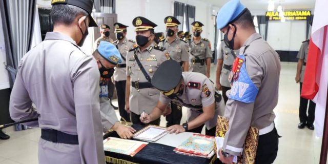 Kapolrestabes Medan Pimpin Sertijab Kabag Ops, Kasat dan Kapolsek Jajaran