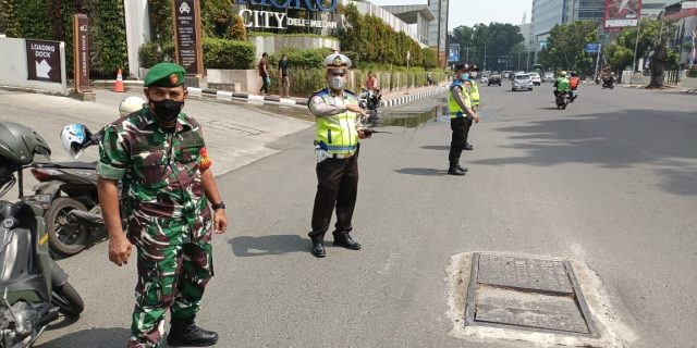 H-1 Aktivitas Lalu Lintas di Kawasan Lapangan Merdeka Cukup Lengang