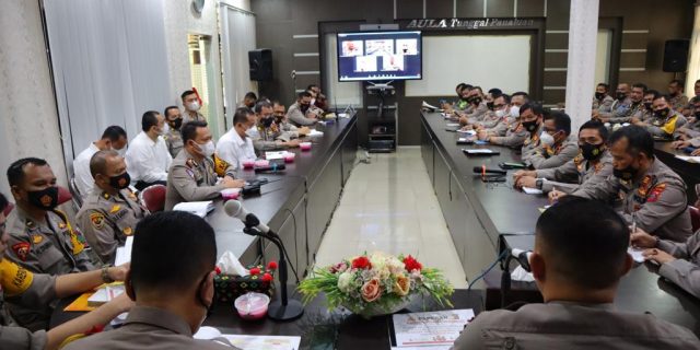 Kapolres Labuhanbatu Pimpin Rapat Kesiapan Pam Jalur Arus Balik Idul Fitri 1443 Hijriah