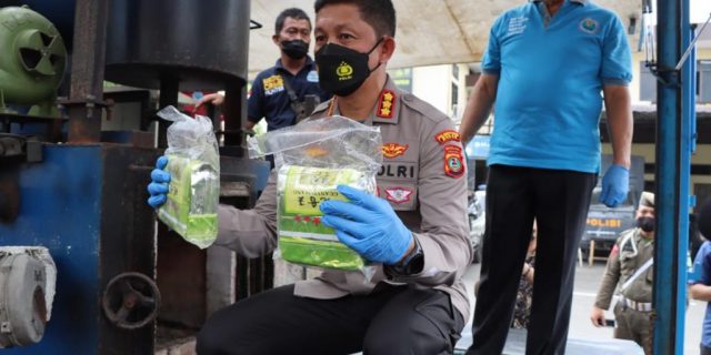 Polrestabes Medan Musnahkan 18 Kg Sabu