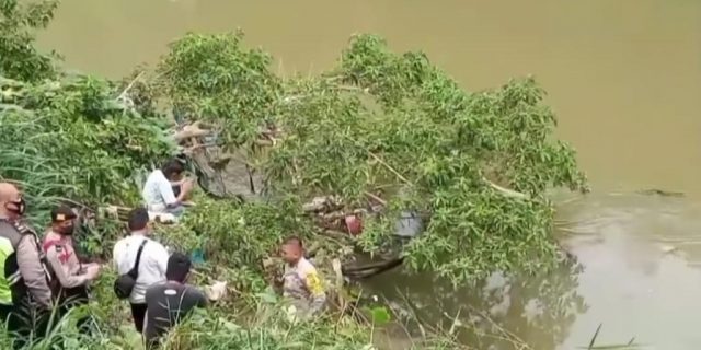 Mayat Terduga Korban Pembunuhan Ditemukan di Pinggir Sungai