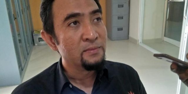 Kepala UPT Asrama Haji Ingatkan Keluarga Tidak Berlama-lama Mengantar Jemaah