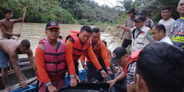Dua Pelajar Yang Hanyut di Sungai Simonis Ditemukan Meninggal Dunia