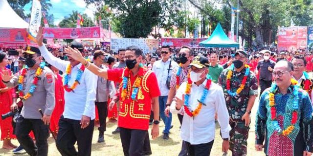 Menparekraf Dan Forkopimda Sumut Hadiri Puncak Perayaan Festival Pesona Aekhula Nias Barat