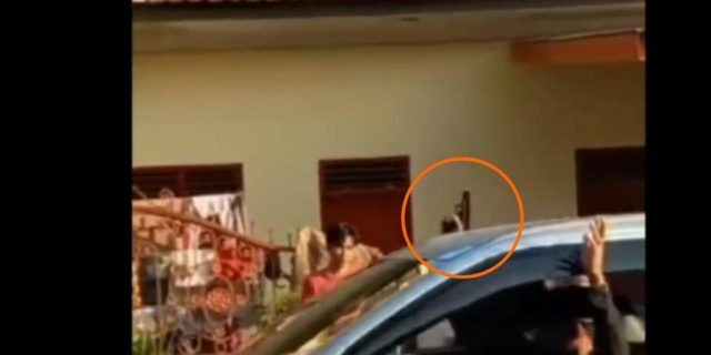 Aksi Koboy Pengendara Mobil Letuskan Senpi Saat Pelantikan Kades Viral di Medsos