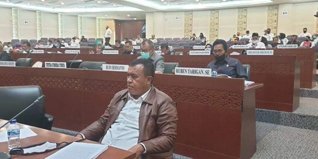 Fraksi PDI Perjuangan Sebut Edy Rahmayadi Berpeluang 2 Periode