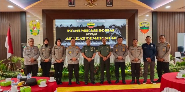 Polrestabes Medan Hadiri Komunikasi Sosial Dengan Aparat Pemerintah