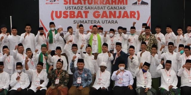 Gelar Silaturahmi, Ratusan Ustaz di Sumut Diajak Kenal Sosok Ganjar Gelar Silaturahmi, Ratusan Ustaz di Sumut Diajak Kenal Sosok Ganjar