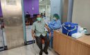 Hari Pertama, 1.899 Nakes RS Adam Malik Dapat Vaksin Booster Dua