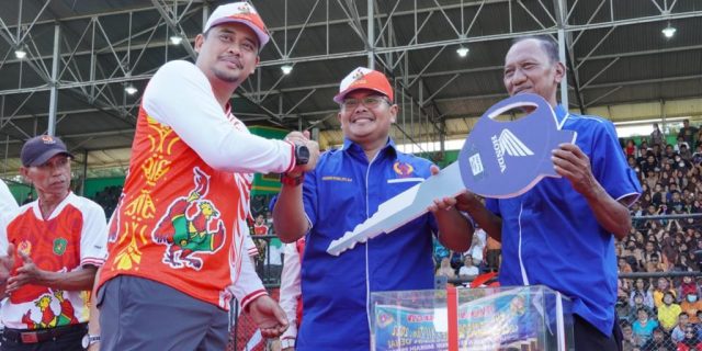 Raih 43 Medali Emas, Kecamatan Medan Denai Pertahankan Juara Umum Porkot XII