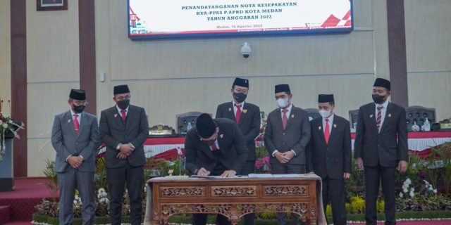 Anggaran Belanja Ditambah 7 Triliun Lebih, DPRD dan Pemko Medan Tandatangani Nota Kesepakatan KUA-PPAS P-APBD 2022