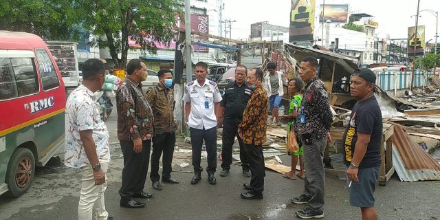 Pedagang di Terminal Aksara Kosongkan Lapak Secara Sukarela